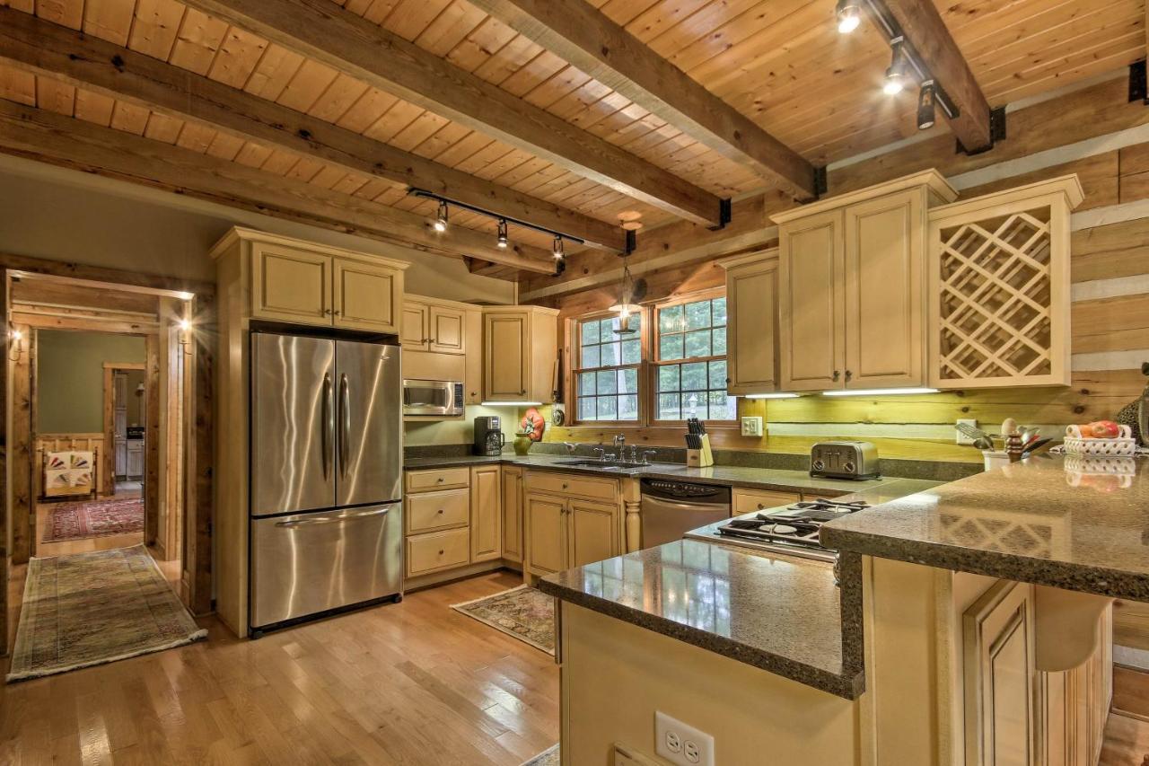 Creekside Berkeley Springs Cabin On 35 Acres! Екстериор снимка