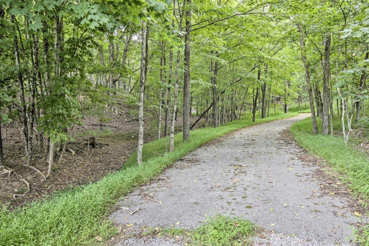 Creekside Berkeley Springs Cabin On 35 Acres! Екстериор снимка